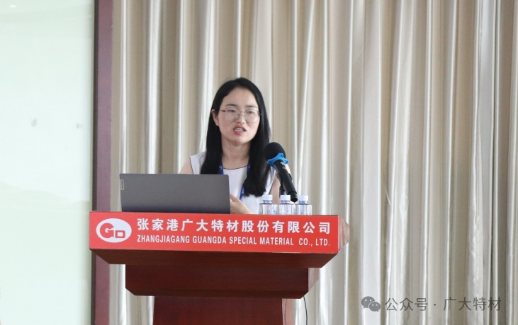 1c77594bcf3a1000db0eefaecdf5217