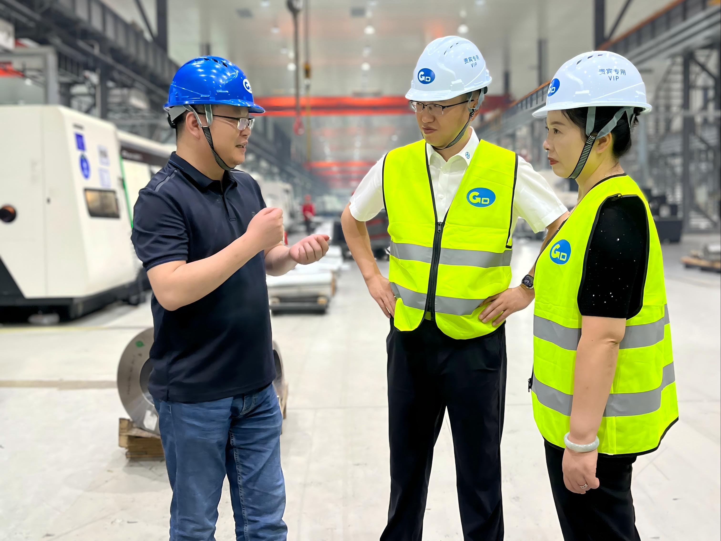 d5309ff8b7f47a8926a93c4ba72543e(1)